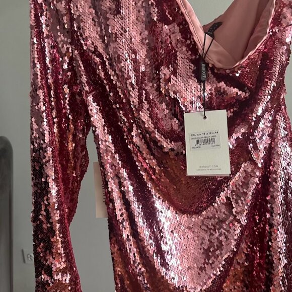 Radiant Glamour: Bardot Sequin One Shoulder Mini Dress in Lili Pink, Size 12 - Picture 4 of 9